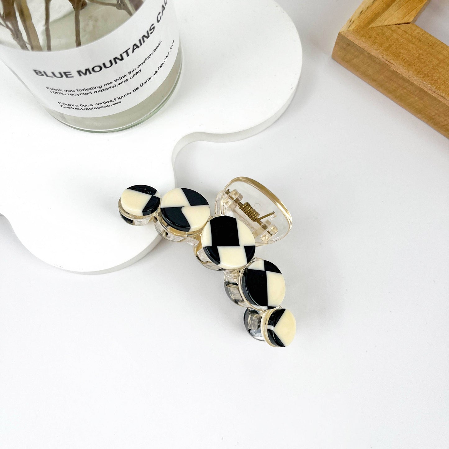 Checkered Claw clips