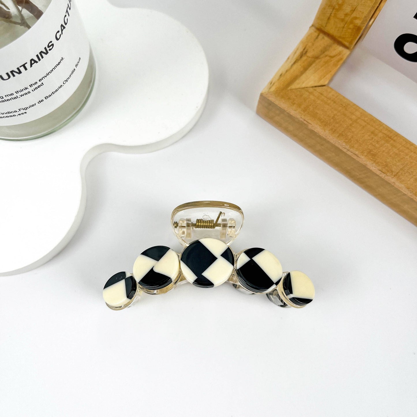Checkered Claw clips
